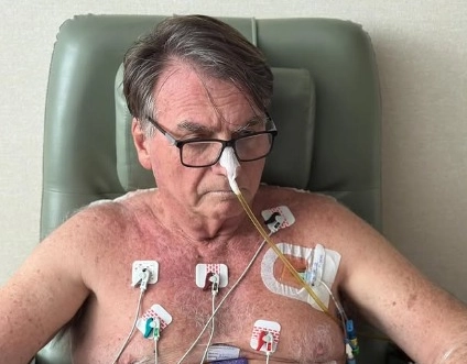 Ainda na UTI, Bolsonaro apresenta piora no quadro clínico