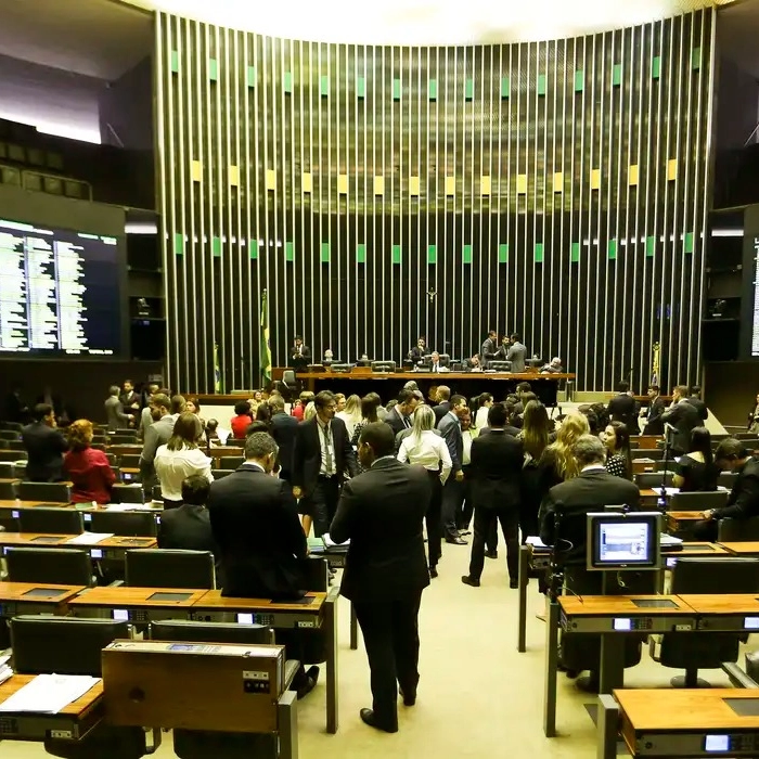 Com urgência, ampliação do número de deputados federais entra em pauta na Câmara
