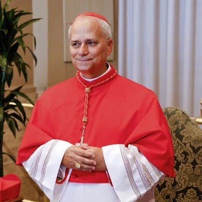 Papa Leão XIV defende liberdade de imprensa e destaca papel da comunicação na promoção da paz