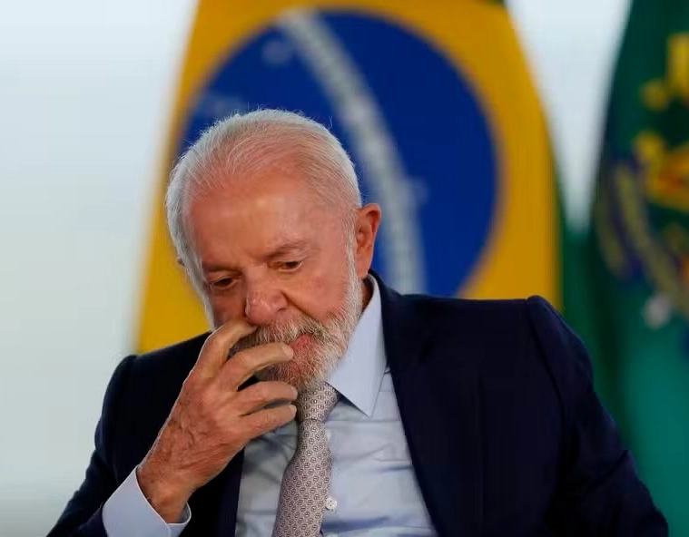 Em post, Lula pede continuidade ao legado de Francisco e parabeniza papa Leão XIV