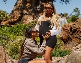 Nasce Zuri, primeira filha de Ludmilla e Brunna Gonçalves