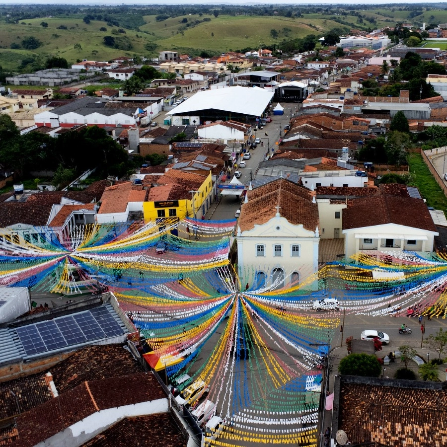 Governo do Estado publica edital para apoiar municípios baianos nos festejos juninos 2025