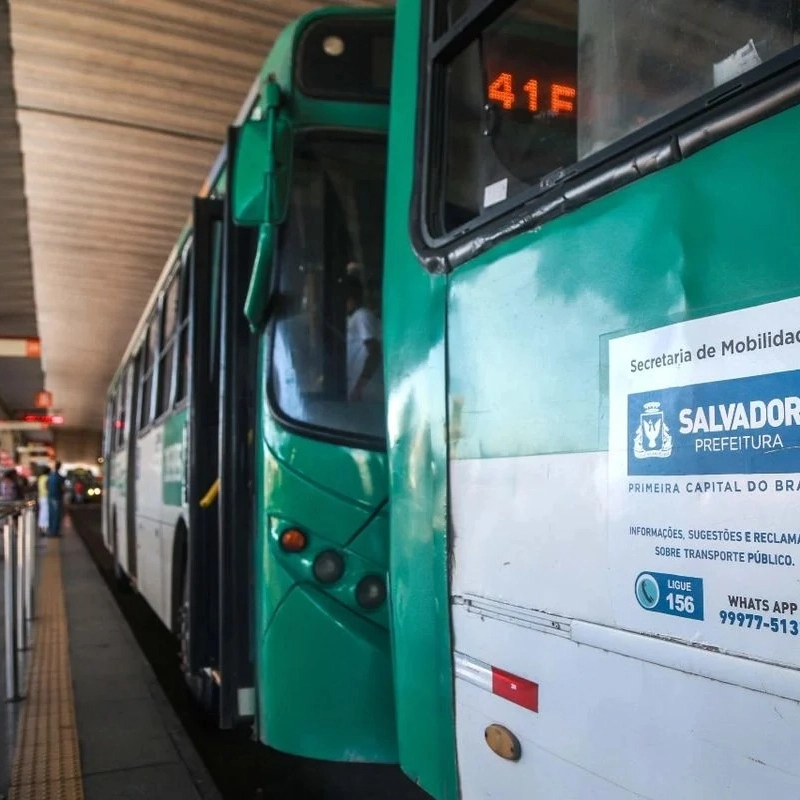 Rodoviários de Salvador cancelam greve após acordo em nova rodada de negociação