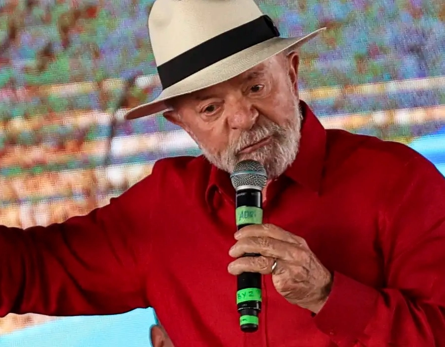 Desaprovação de Lula sobe e chega a 53,7%, aponta pesquisa