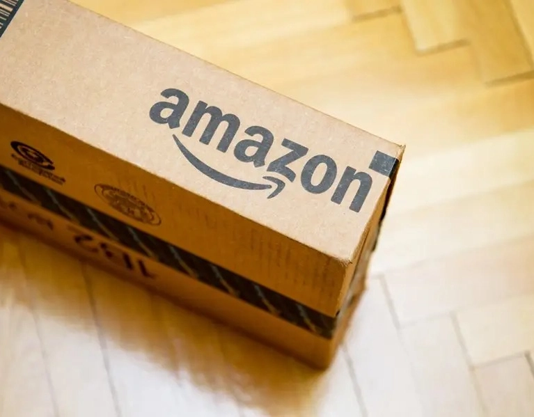 CEO da Amazon diz que uso de IA deve reduzir número de funcionários