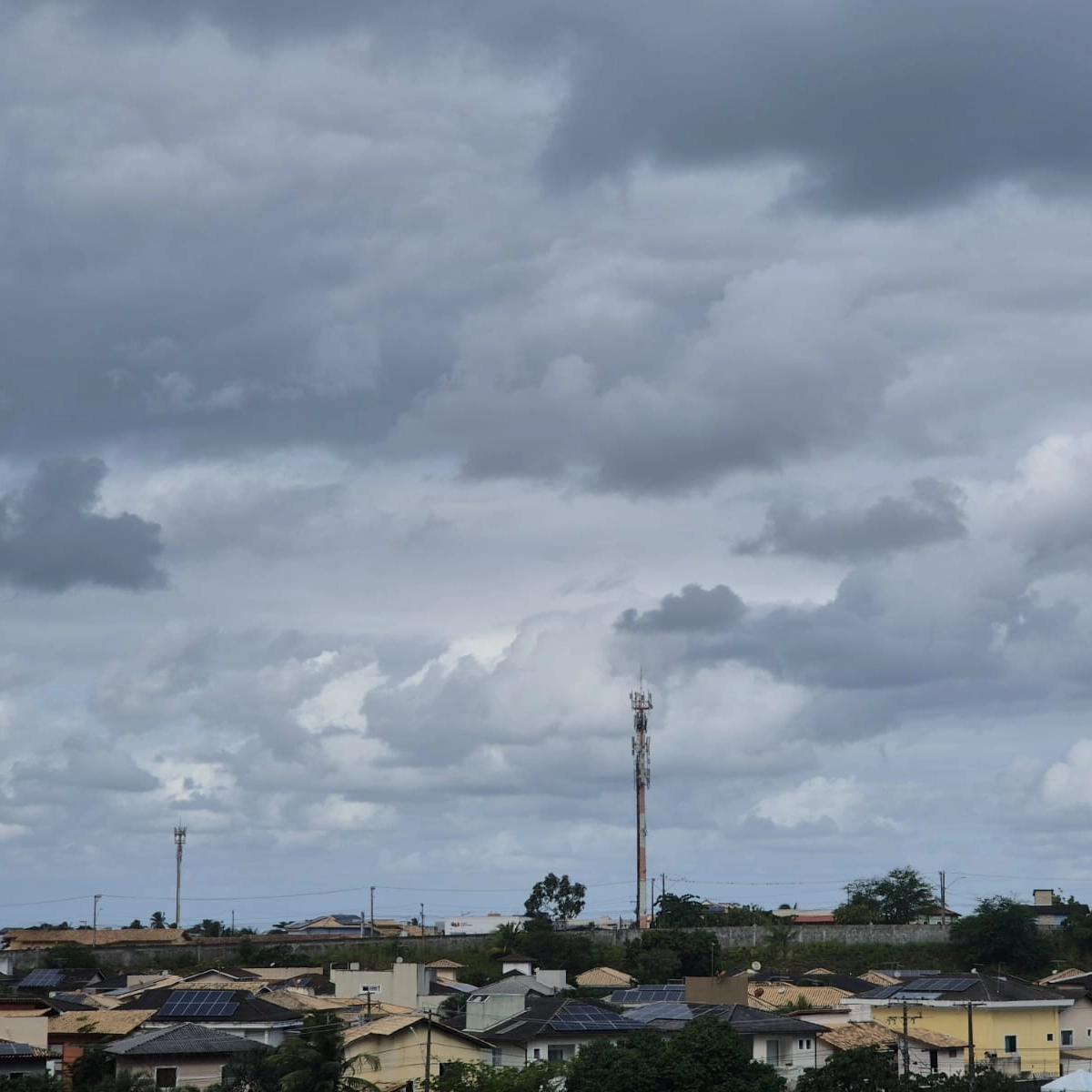 Semana será de tempo instável e chuvas frequentes em Salvador, prevê Codesal