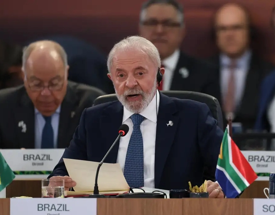 Lula reage a Trump após defesa de Bolsonaro: 'Não palpite sobre nossa vida'