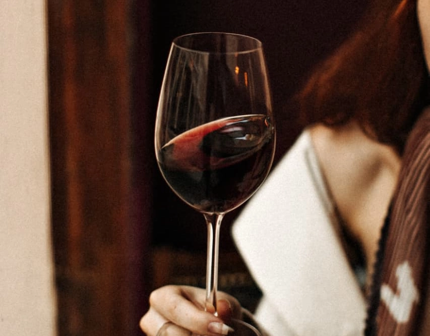 Vinhos em Harmonia – O que são as lágrimas do vinho?