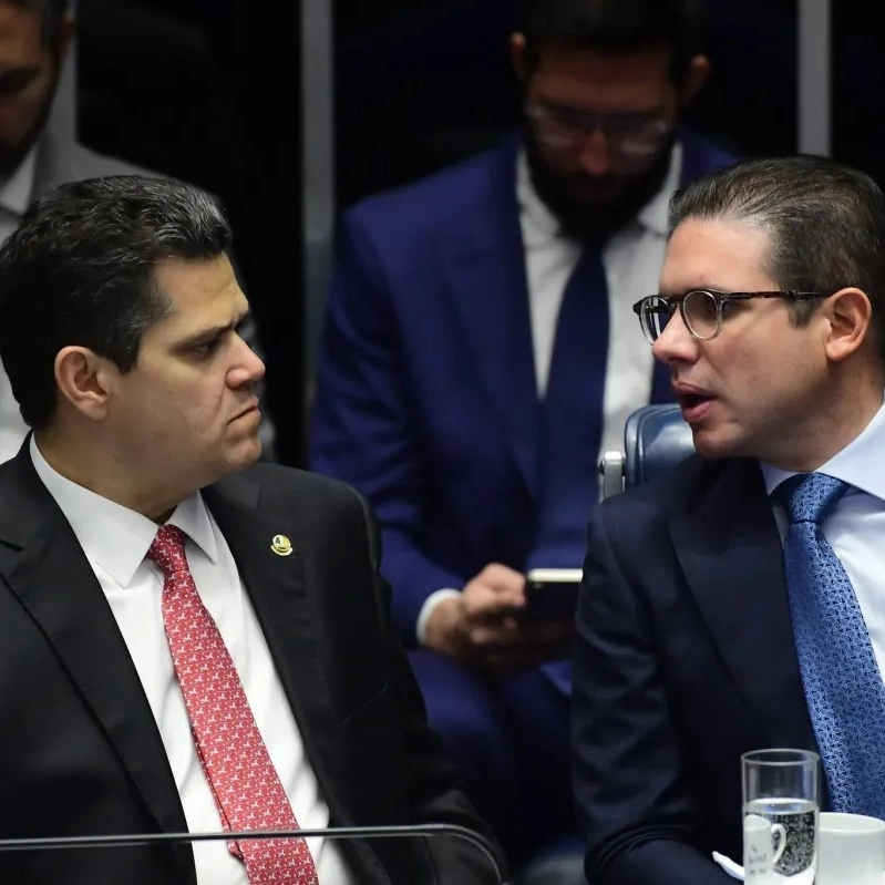 Oposição derrota indicações e elege Carlos Viana presidente da CPMI do INSS