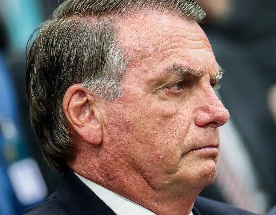 Bolsonaro tem até sexta para explicar descumprimento de medidas cautelares ao STF