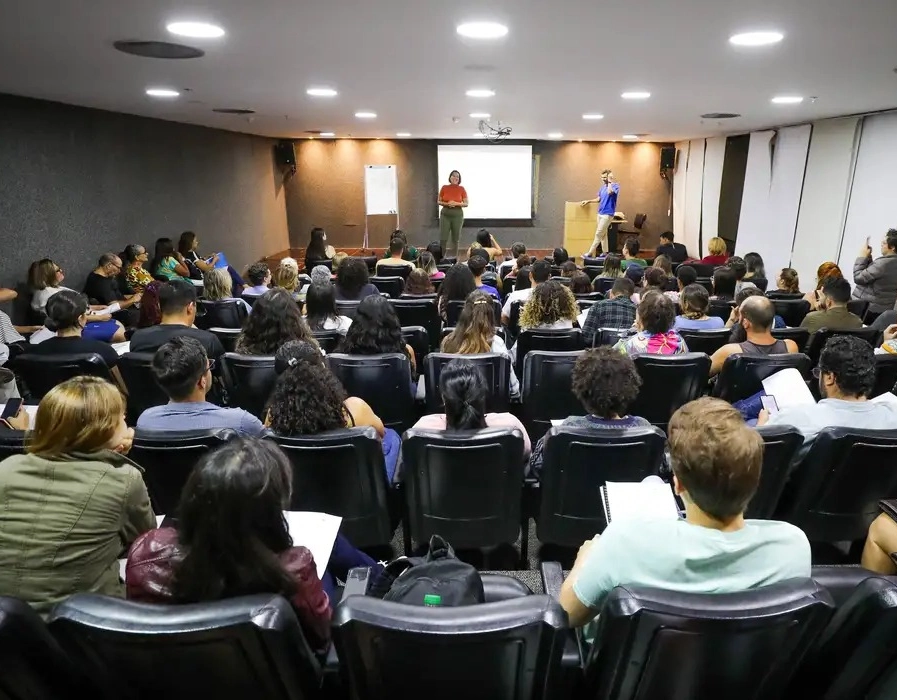 CNU 2025: FGV divulga resultado de pedido de cotas e de atendimento especial