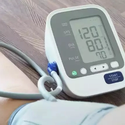 Nova diretriz reclassifica pressão 12 por 8 como pré-hipertensão