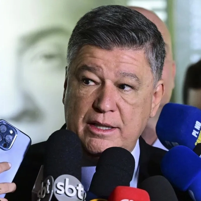 Fux concede habeas corpus a ex-presidente do INSS para ficar em silêncio na CPMI