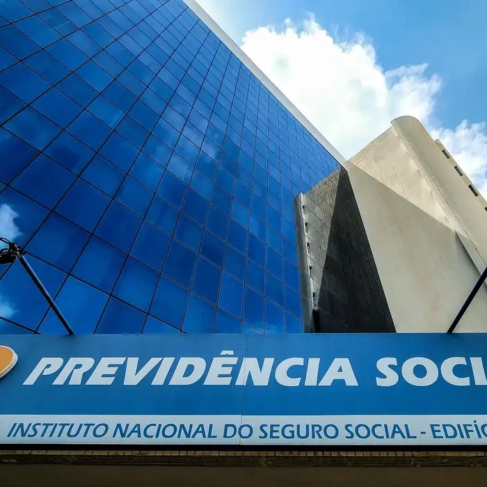 Governo sanciona lei que proíbe descontos associativos em benefícios do INSS