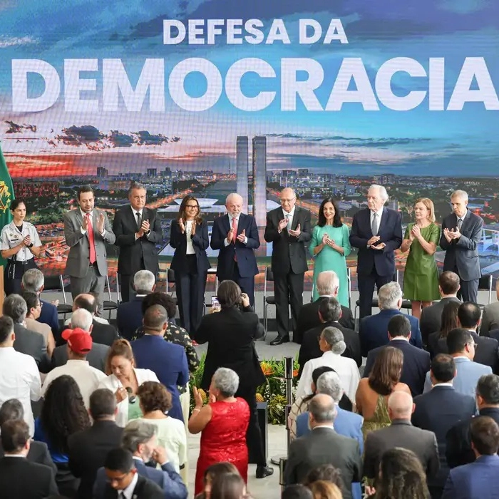 Dosimetria: Lula veta projeto que reduziria penas de envolvidos nos atos de 8 de janeiro