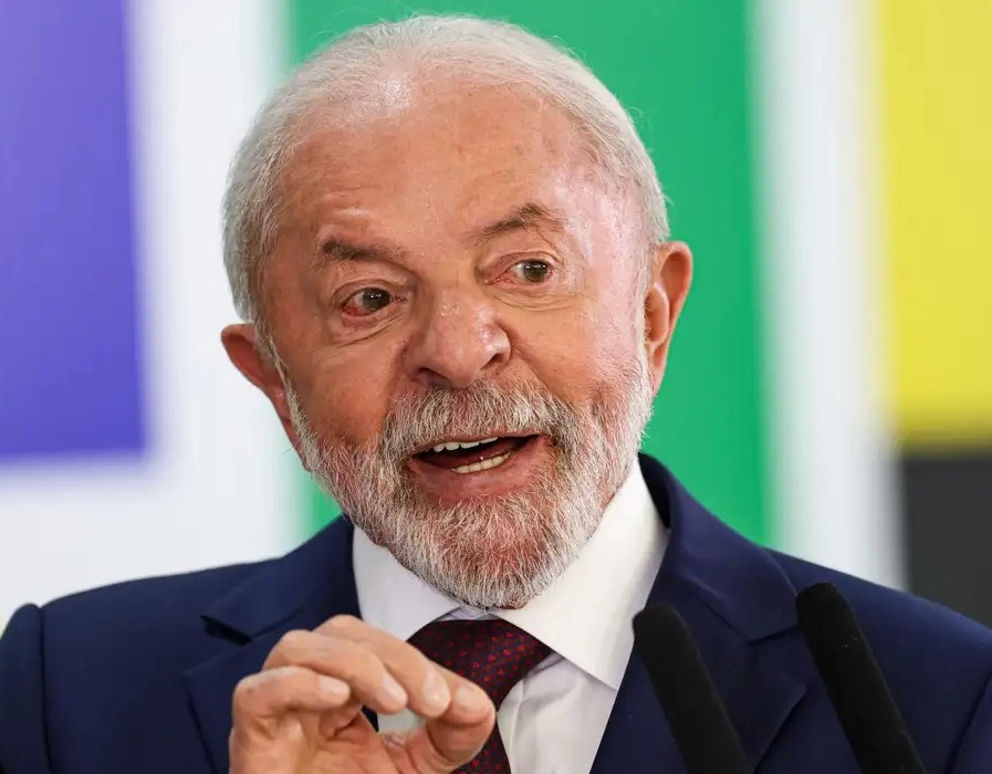 Brasil vai isentar vistos de curta duração para chineses, anuncia Lula