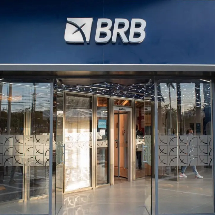 PF investiga suspeitas de gestão fraudulenta no BRB após tentativa de compra do Banco Master