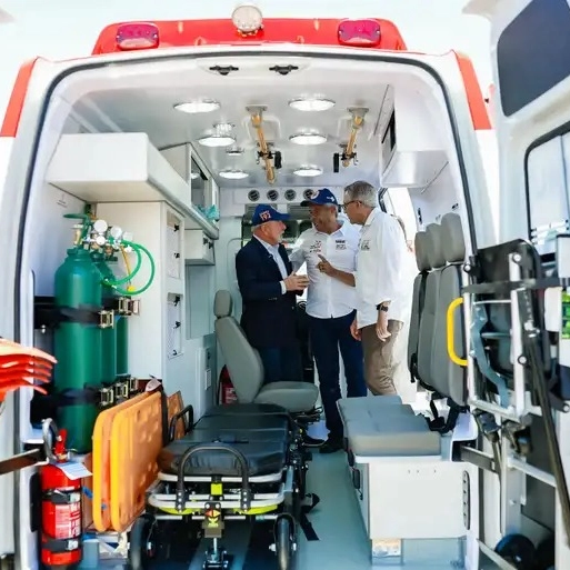 Em Salvador, Lula diz viver melhor momento político