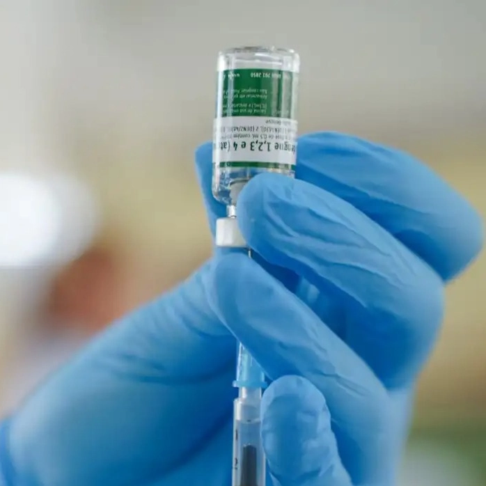 Profissionais do SUS começam a receber vacina contra a dengue do Butantan