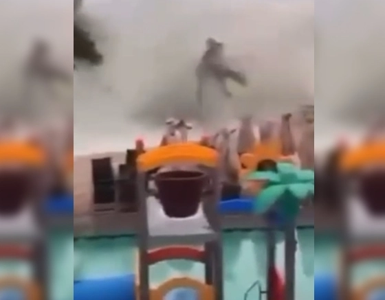 Vídeo: fortes ondas atintem Yatch Clube da Bahia, na Ladeira da Barra